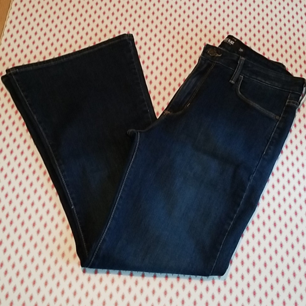 31 p JUST BLACK jeans boot flare cut. Made in USA